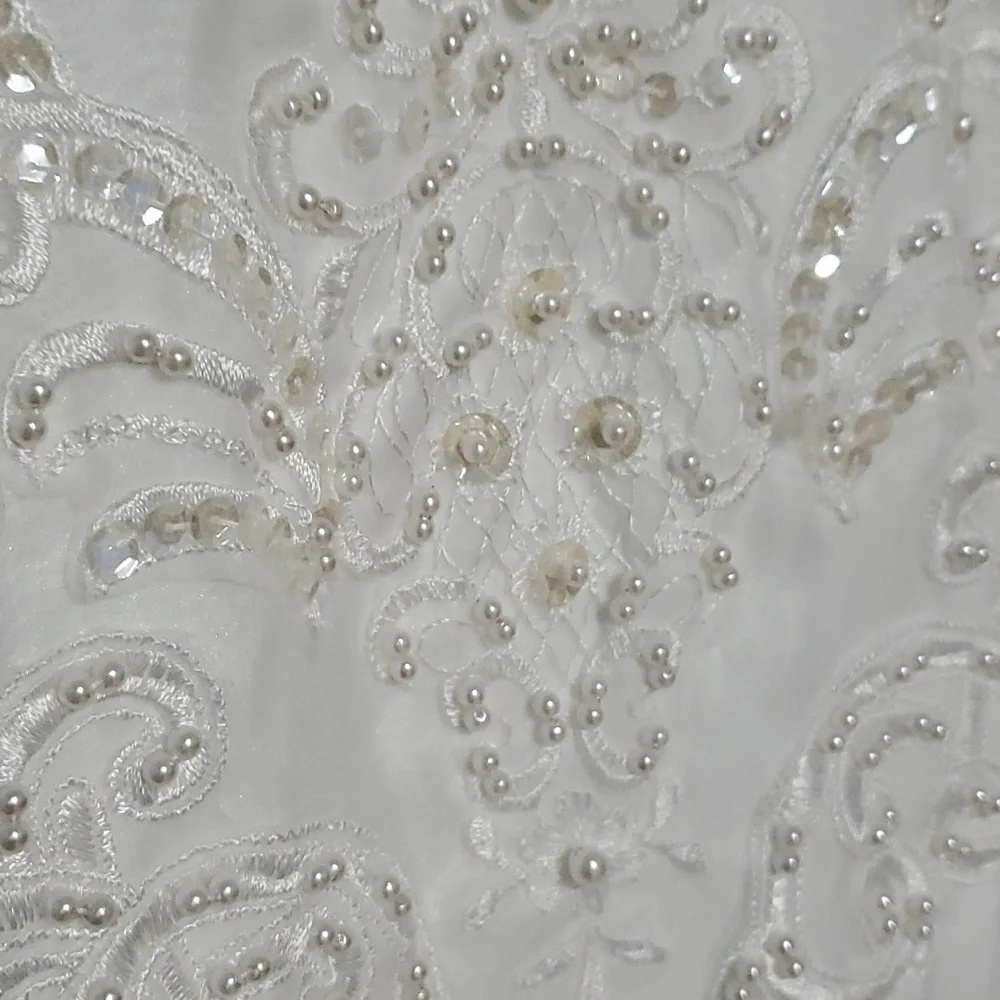 Anjorden white formal